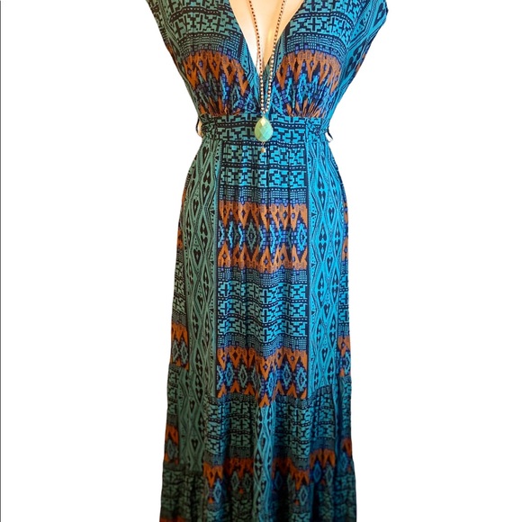 Forever 21 Aztec dress sz sm - Picture 4 of 5